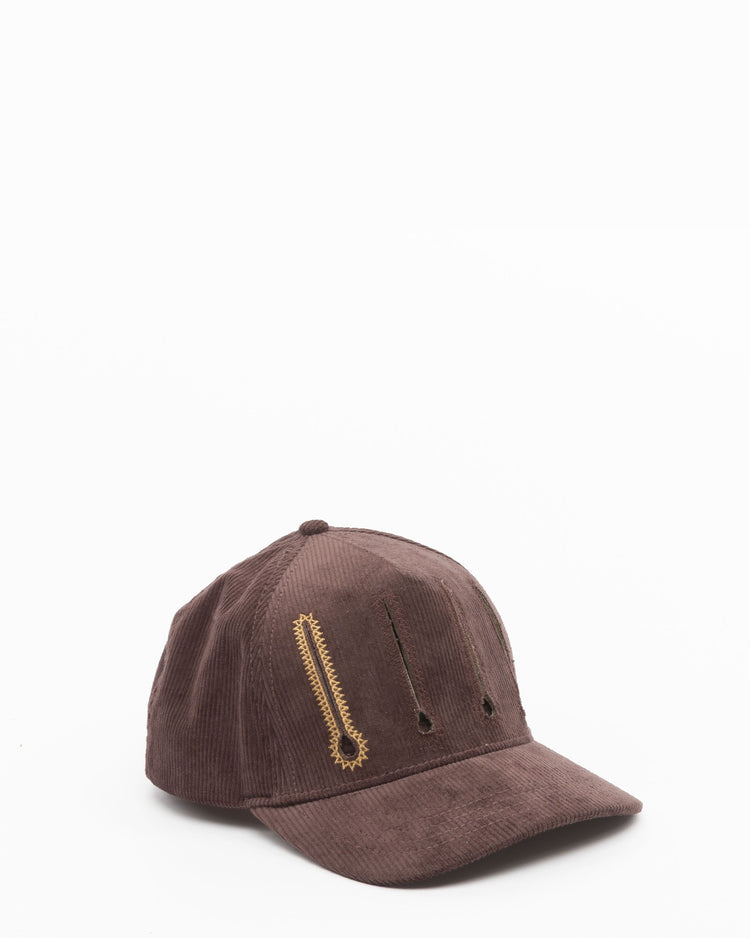 chöke small buttonhole hat