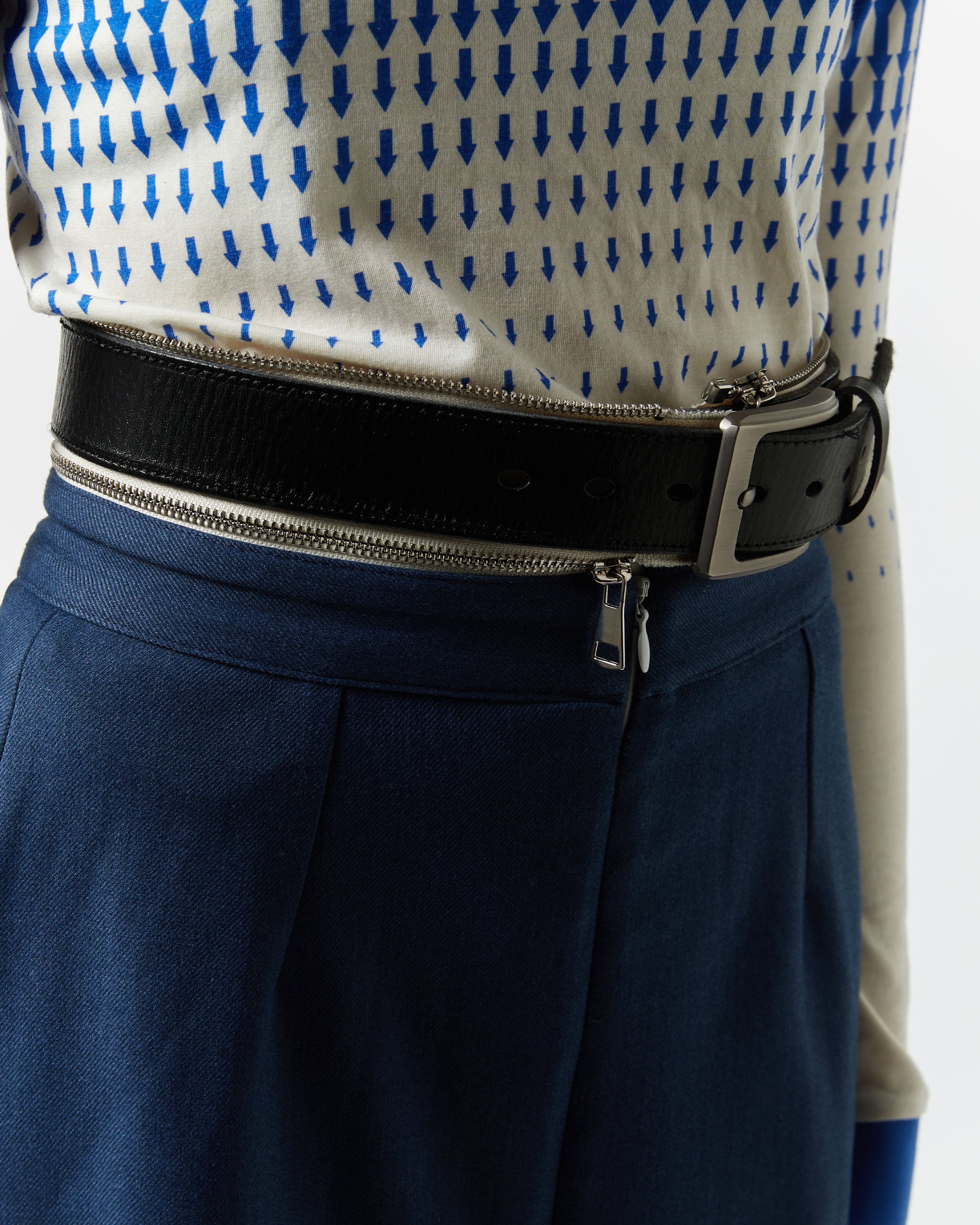 chöke back to front skirt with detachble belt
