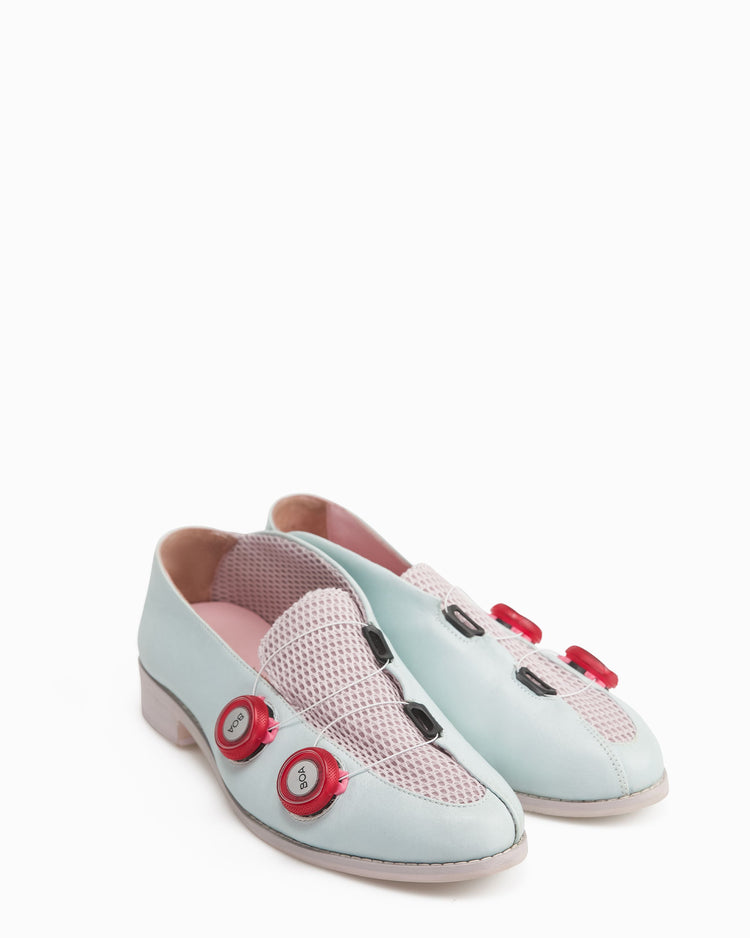 chöke twist lock shoes