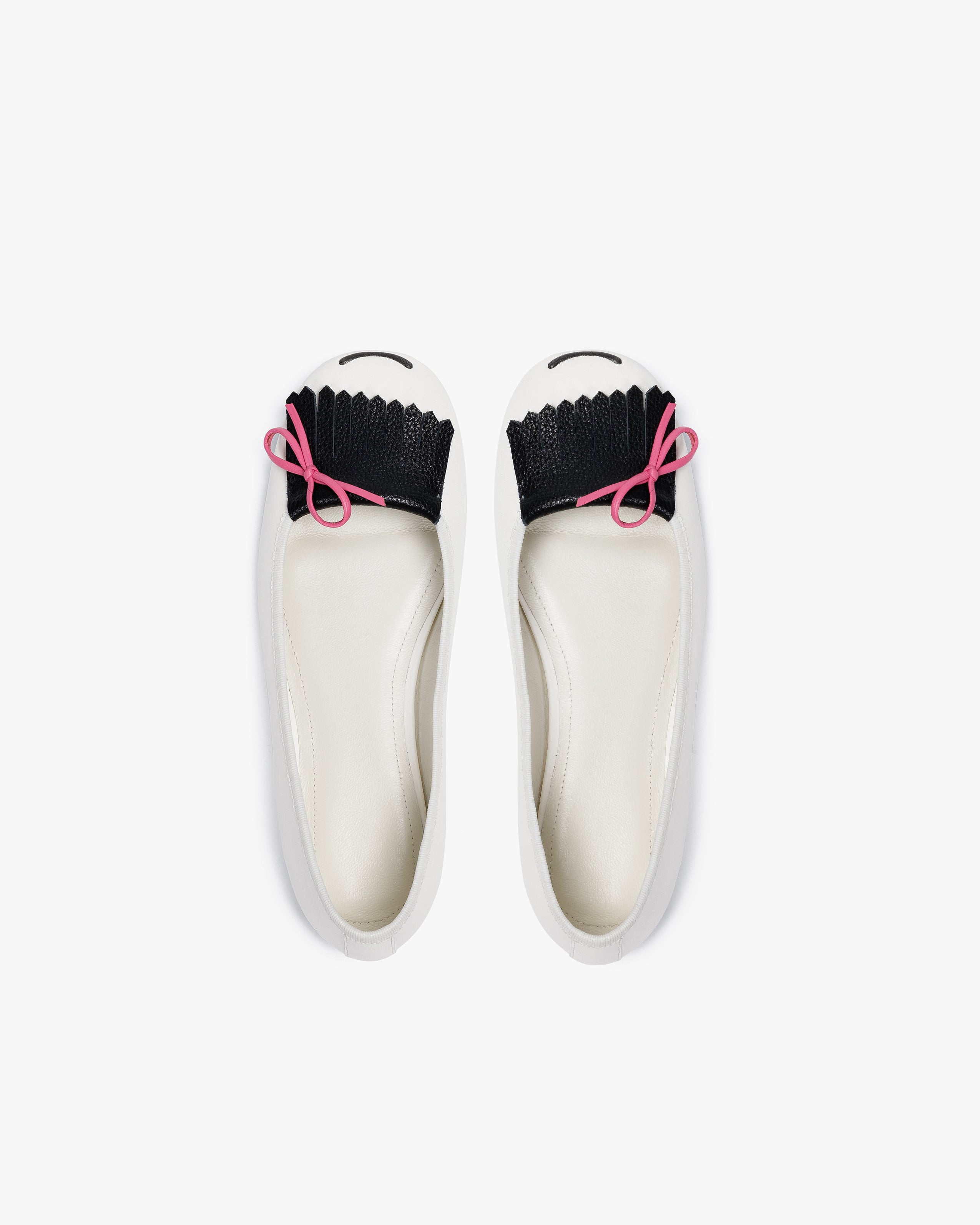 chöke swoopy-bang ballerinas
