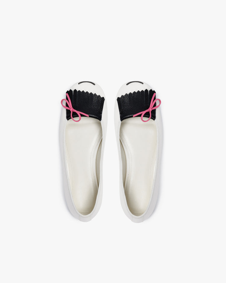 chöke swoopy-bang ballerinas