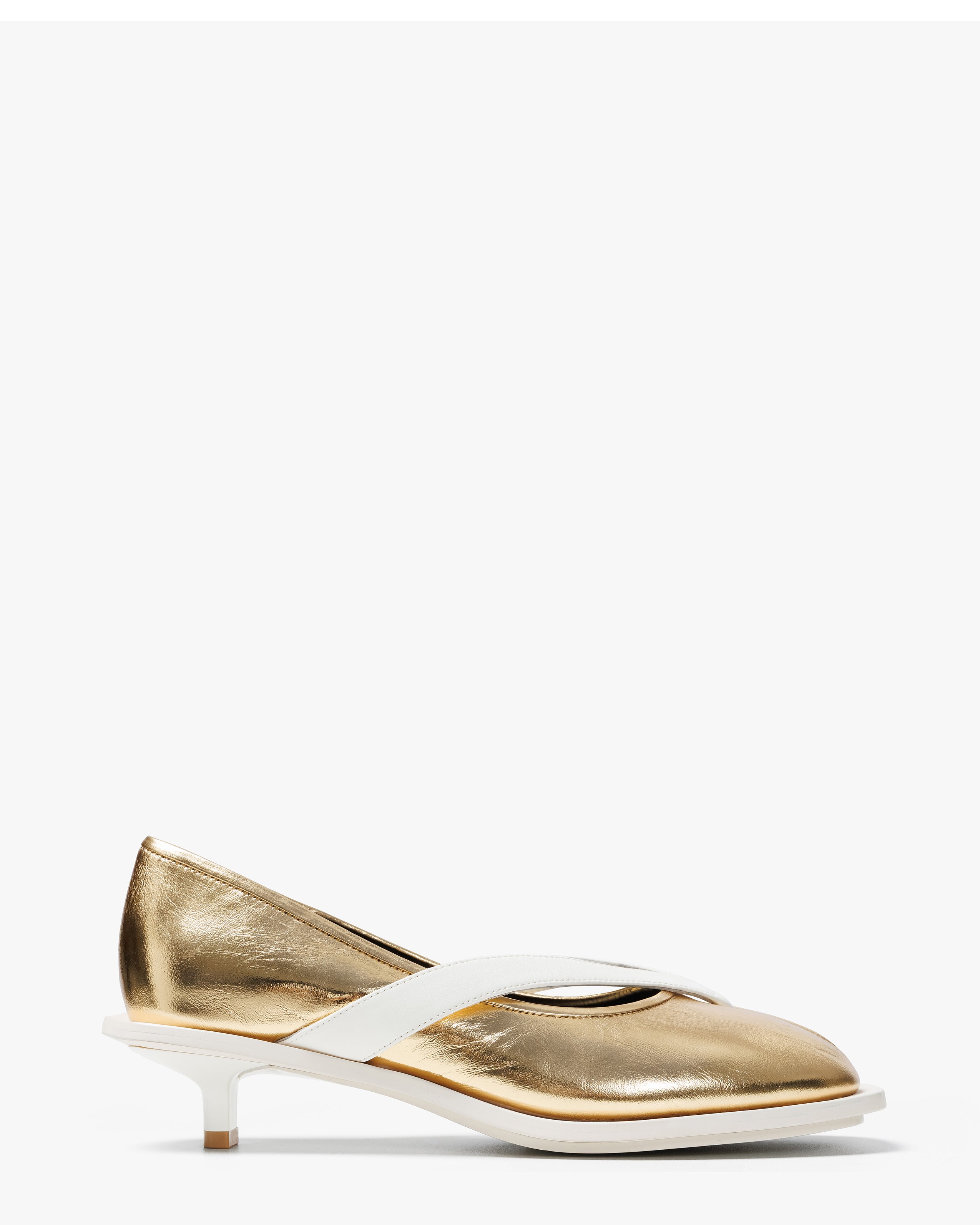 chöke gold wide-heel tabis